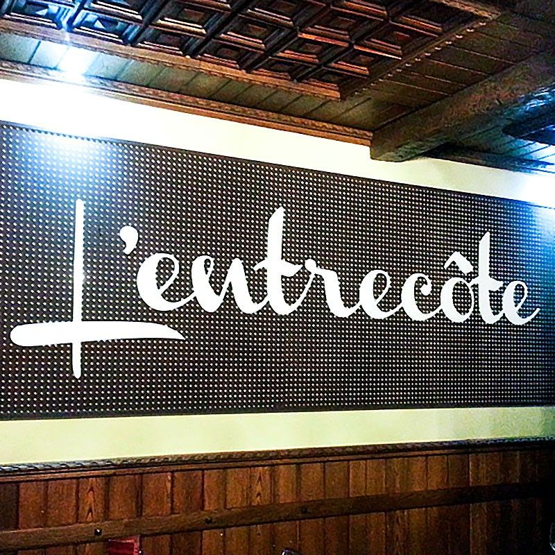 Corpóreos colores Señalética