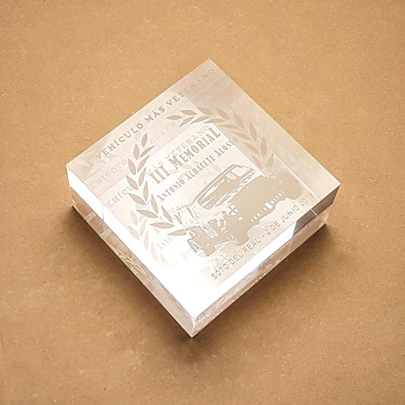 Bloques grabados Bloques y peanas