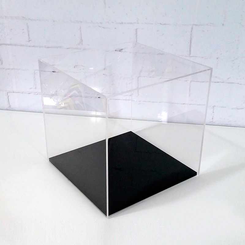 Vitrinas cuadradas Vitrinas y cubos