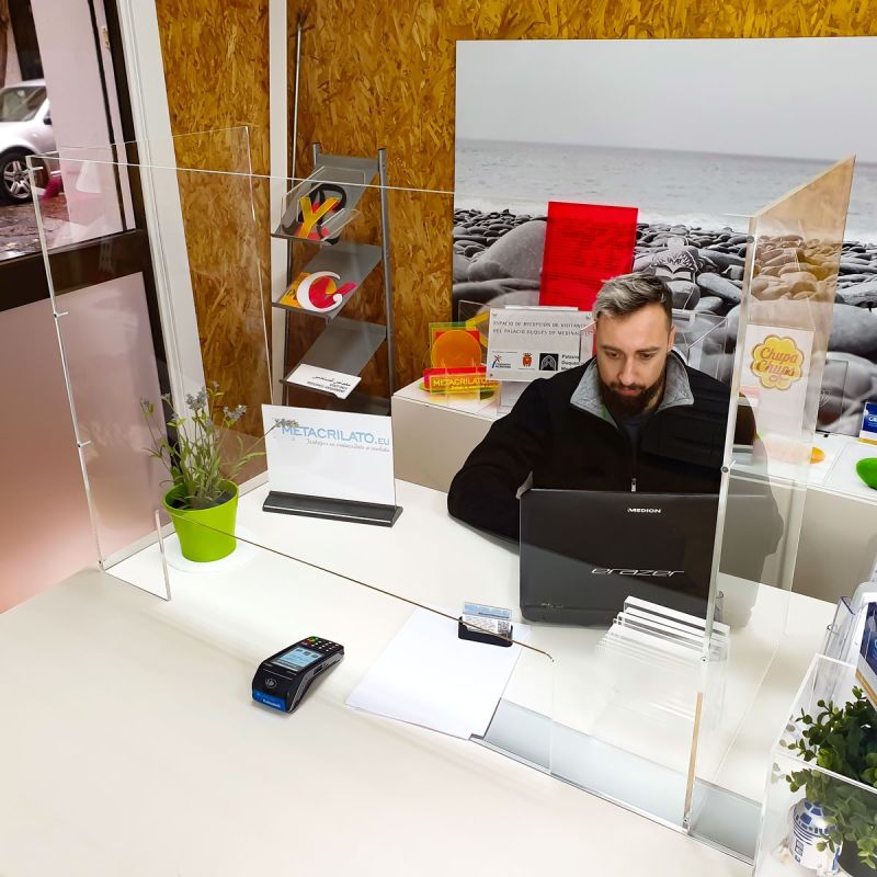 Mampara Premium Protección frontal y lateral