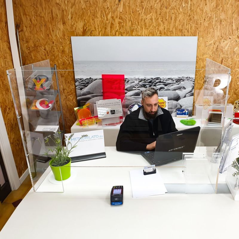 Mampara Premium Protección frontal y lateral