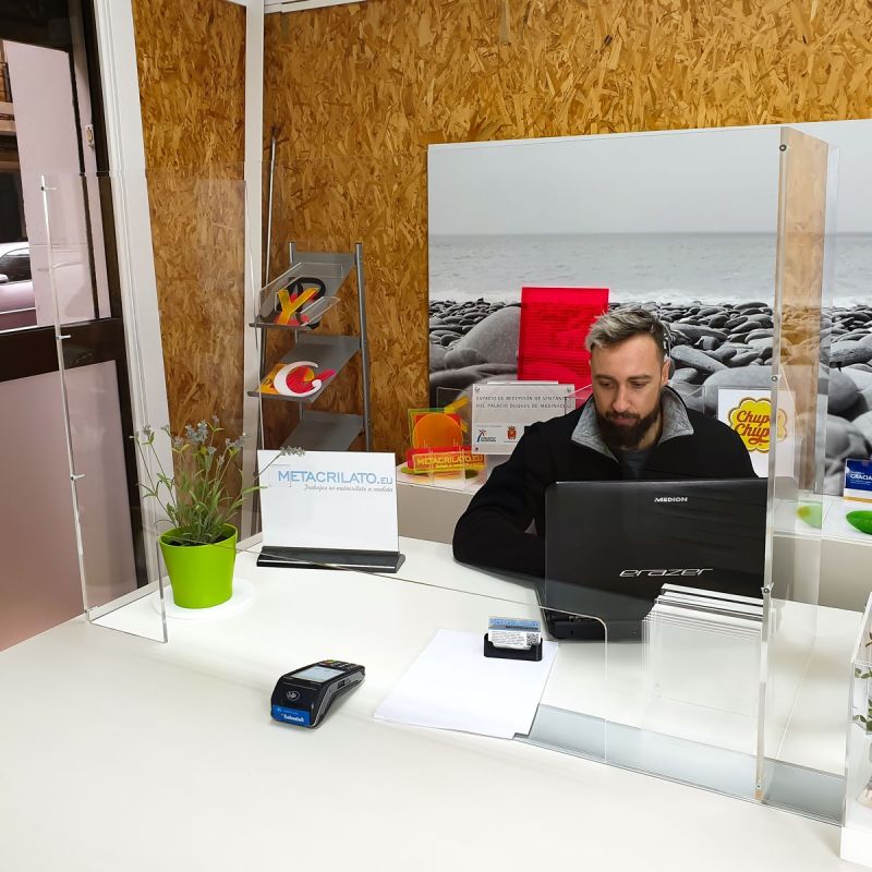 Mampara Premium Protección frontal y lateral