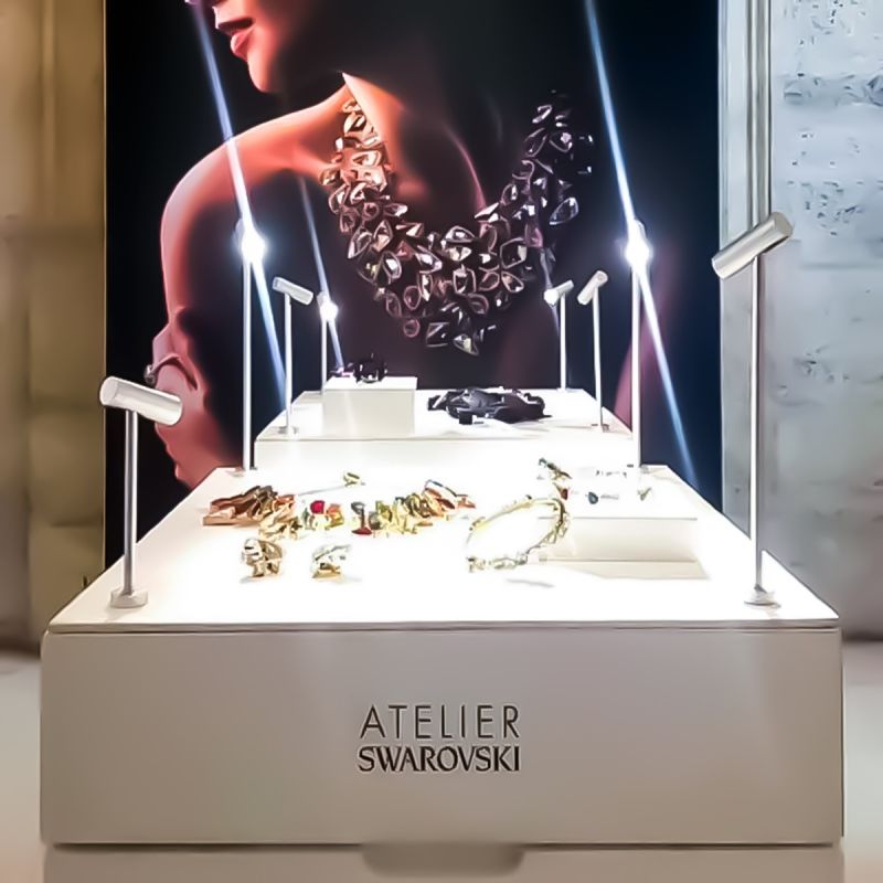 Foco vitrinas Lux plata Iluminación