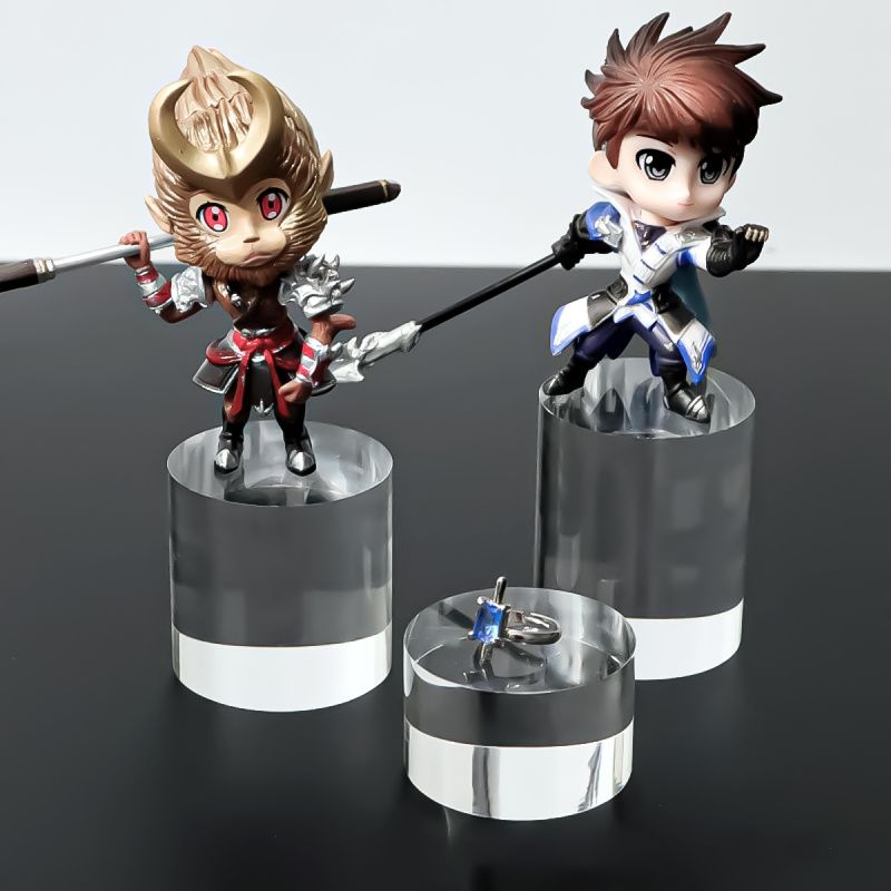 X4 Peanas circulares transparentes Bloques y peanas