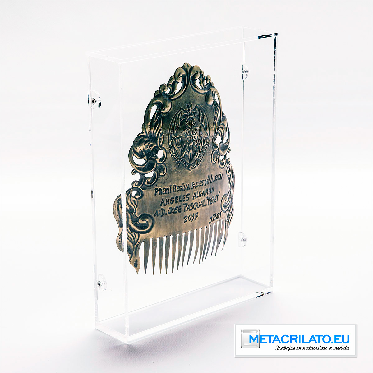 Vitrina peineta fallera