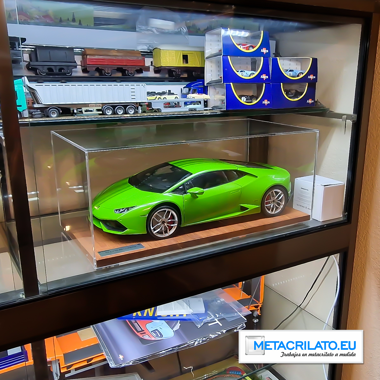 Vitrina Lamborghini verde