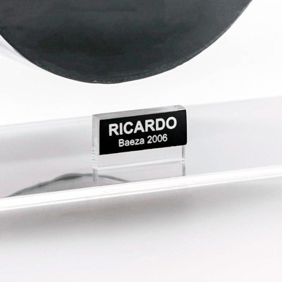 Grabado bi-componente